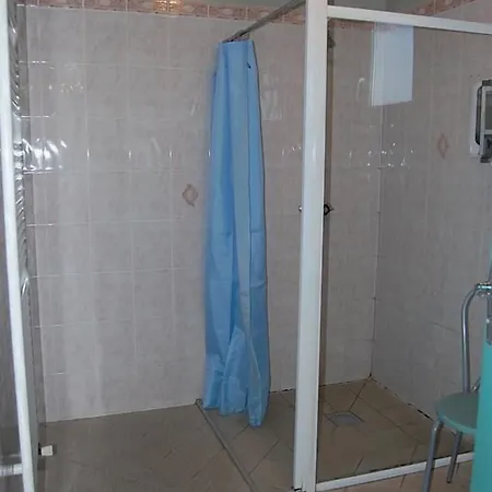 Le Corby Отель *